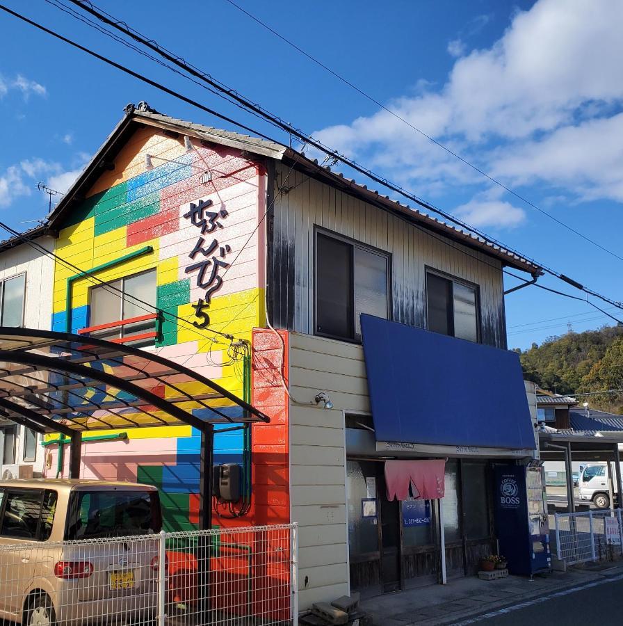 Yado Seven Beach Naoshima Eksteriør billede